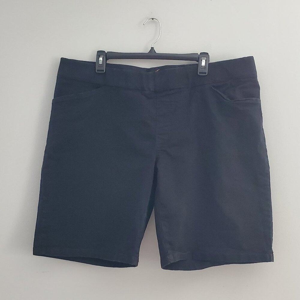 Chic Classic Collection Relaxed Fit Black Bermuda Shorts 20W